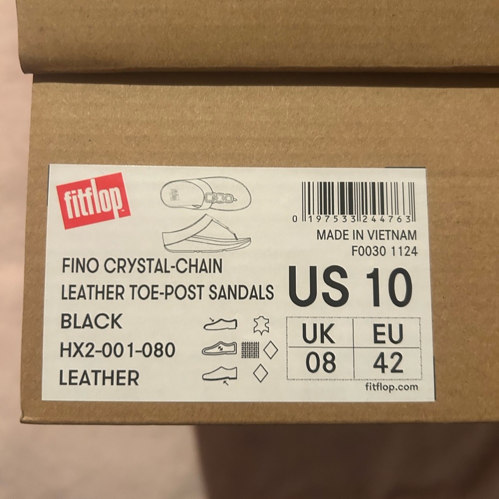 FitFlop Fino Crystal Chain Black Leather Toe-Post Sandals